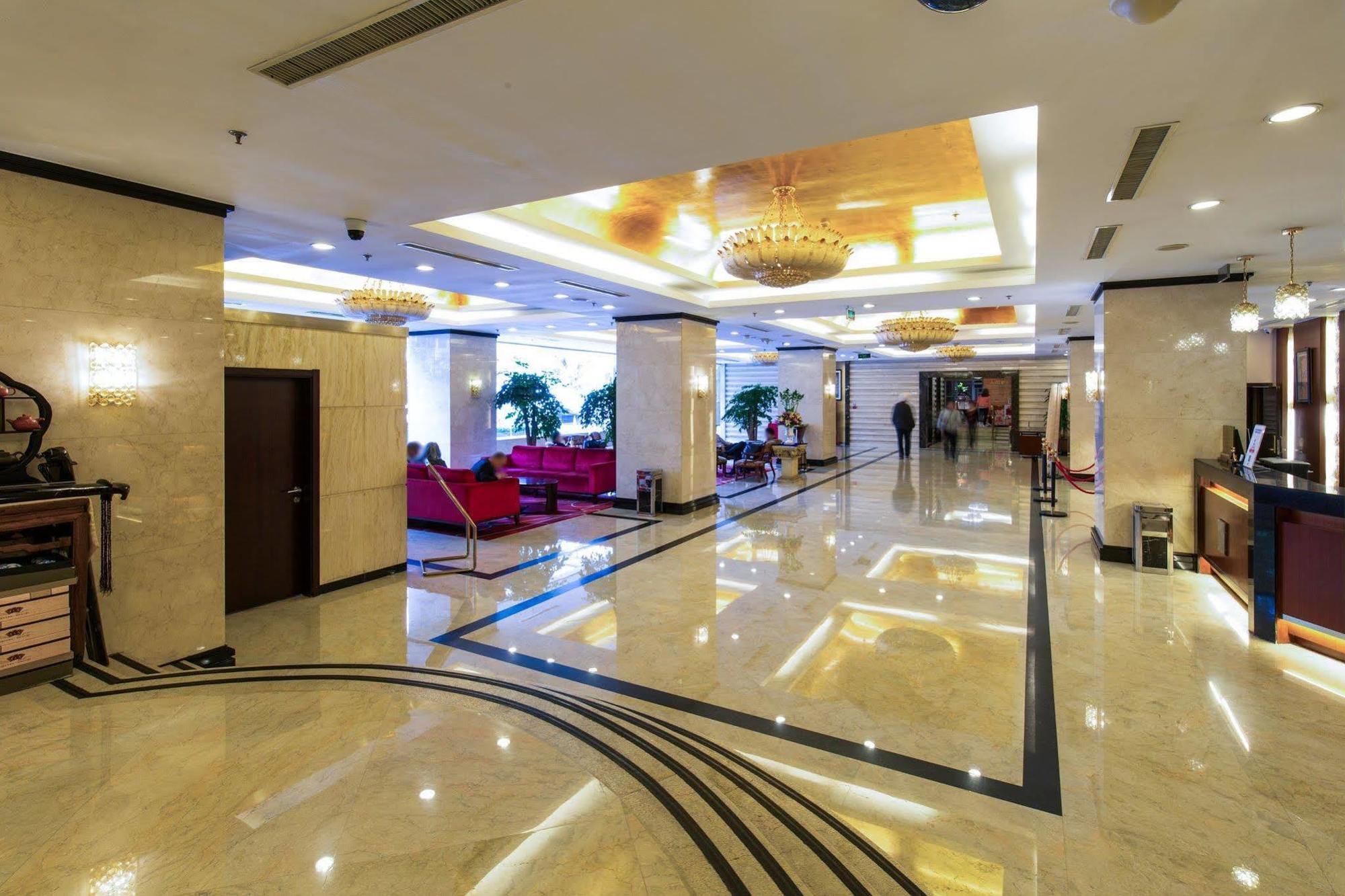 Sunworld Hotel Wangfujing Peking Exteriör bild